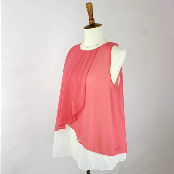 Barbara Basil’s Coliez Coral and White Top - Picture 2 of 5